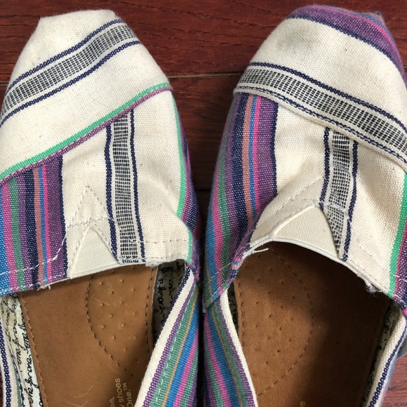 Toms shoes - Picture 3 of 4